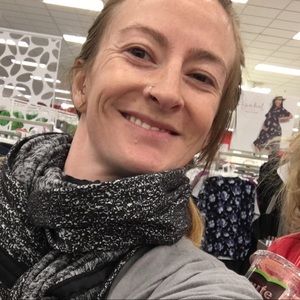 Meet your Posher, Abbey